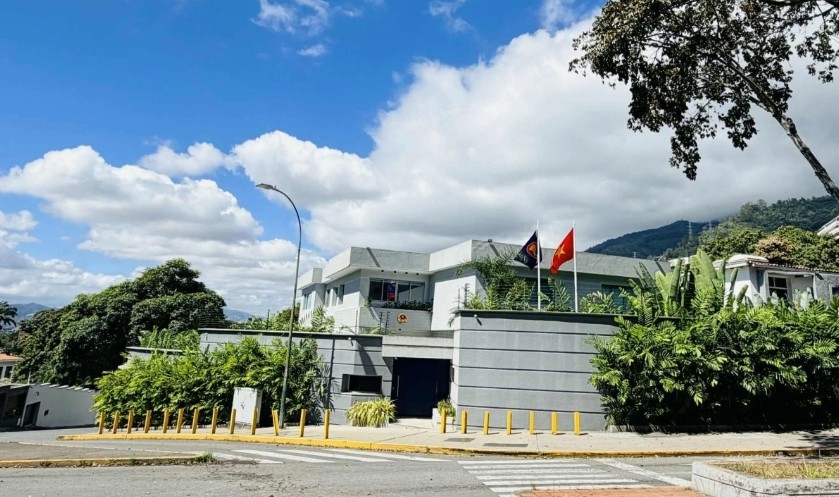 Vietnam Embassy in Venezuela sets up emergency contact channel